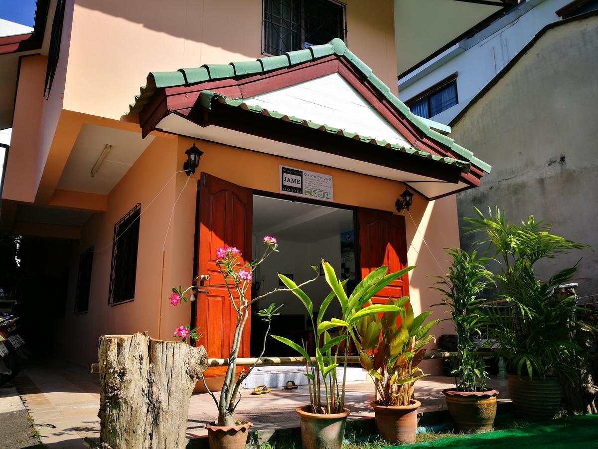 Stay With Jame Hostel Chiang Mai Buitenkant foto
