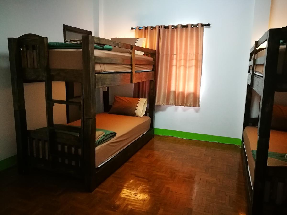 Stay With Jame Hostel Chiang Mai Buitenkant foto
