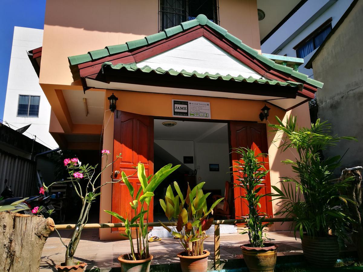Stay With Jame Hostel Chiang Mai Buitenkant foto